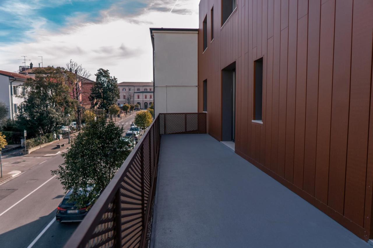 K Modern Hotel Peschiera del Garda Exterior foto